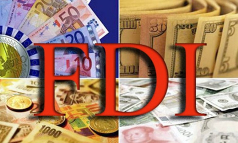 vietnam posts strong fdi inflows and trade surplus in jan-august period picture 1