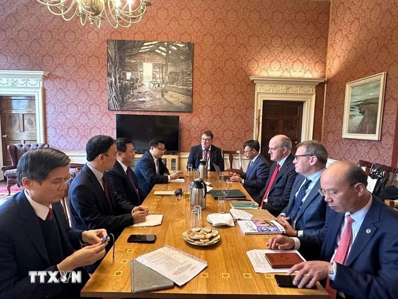 vietnam boosts innovation, education cooperation with uk, ireland picture 1