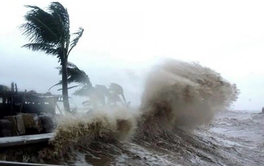 Low-pressure area in East Sea likely to intensify into tropical depression