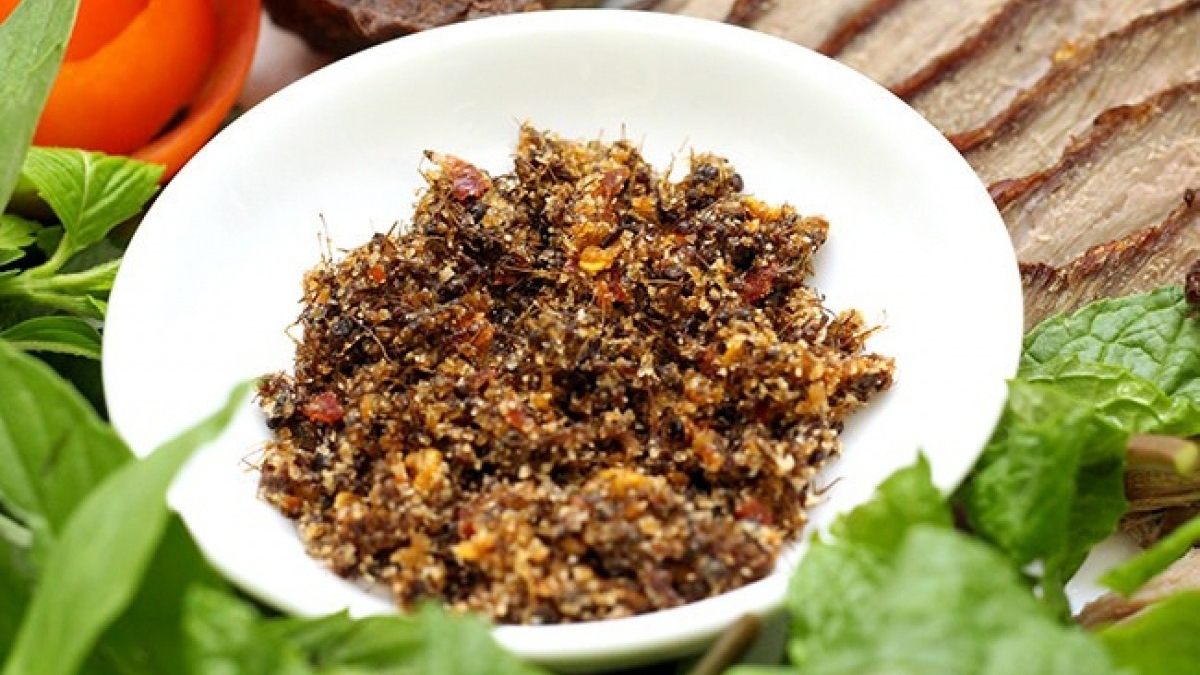 Loại muối nghe tên là "nổi da gà" có giá đến 400.000 đồng/kg