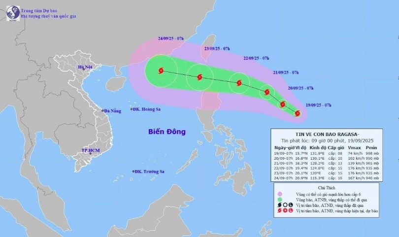 typhoon ragasa moving into east sea, likely to batter vietnam picture 1