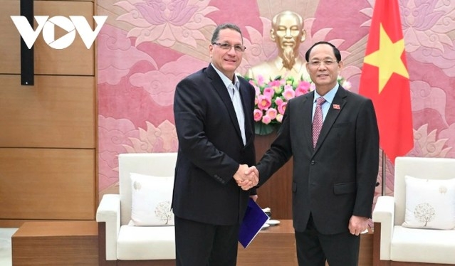Vietnam seeks to enhance parliamentary cooperation with Venezuela