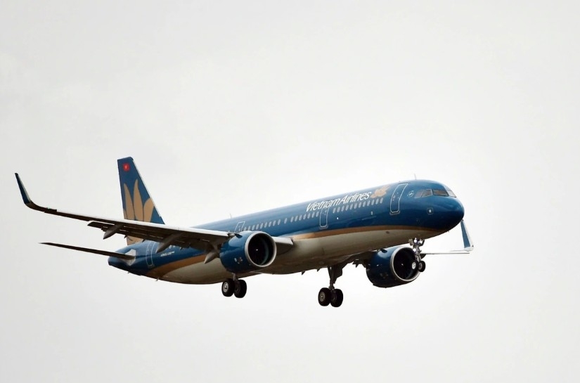 airlines adjust schedules as super typhoon ragasa nears picture 1