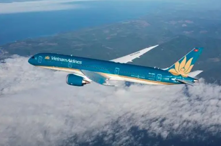 Vietnam Airlines diverts to Istanbul for medical emergency