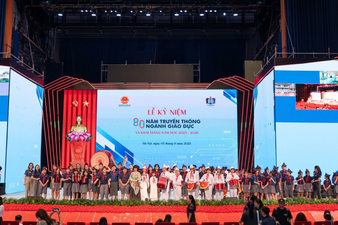 dau an th school tai le ky niem 80 nam truyen thong nganh giao duc hinh anh 1