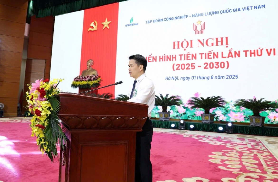 pv gas lot top 12 doanh nghiep co loi nhuan cao nhat viet nam 6 thang nam 2025 hinh anh 3