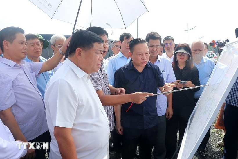 Deputy PM urges acceleration of progress on APEC 2027 projects