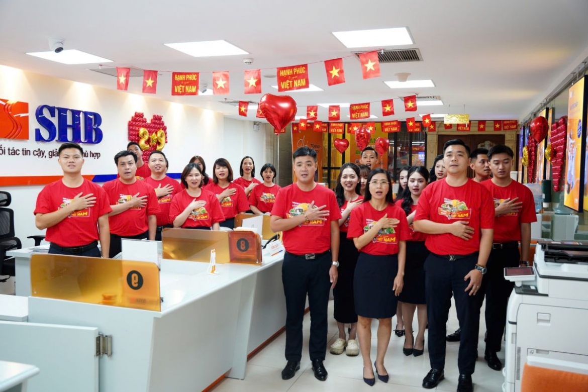 khoanh khac thieng lieng toan shb dong loat hat quoc ca dung 14h ngay 2 9 hinh anh 2