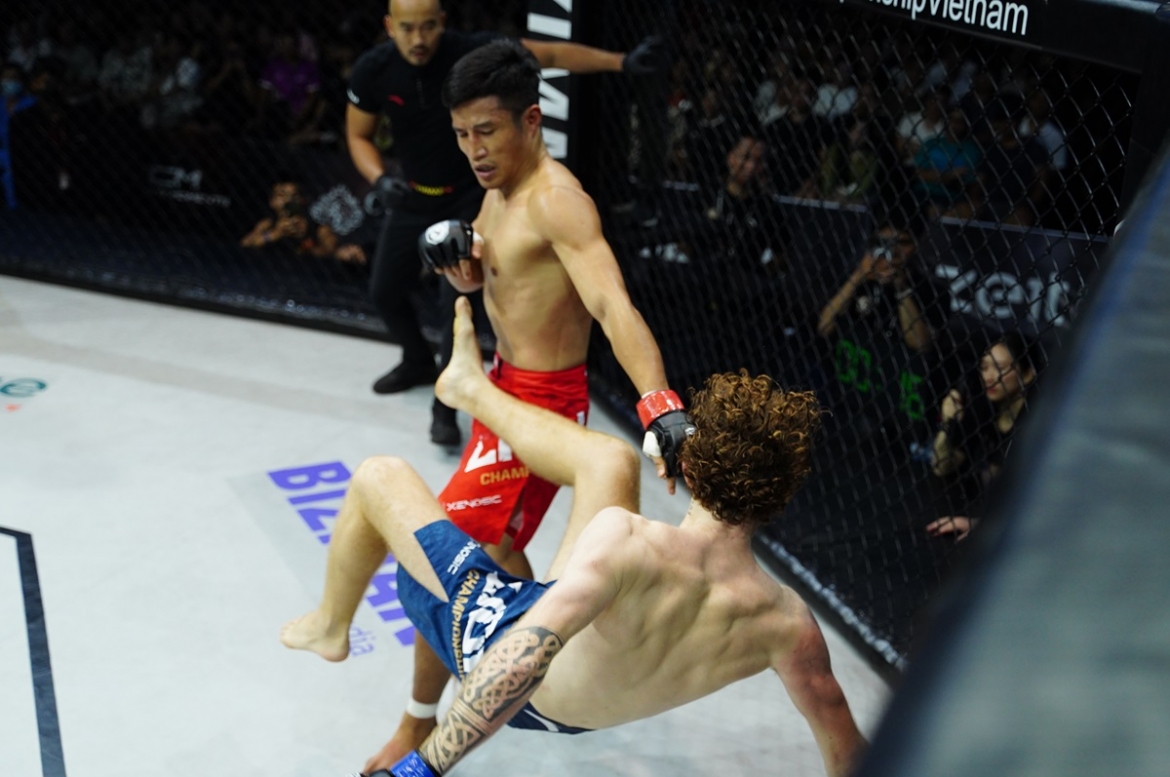 mma lion championship 26 truong cao minh phat ha guc doi thu chau Au hinh anh 3