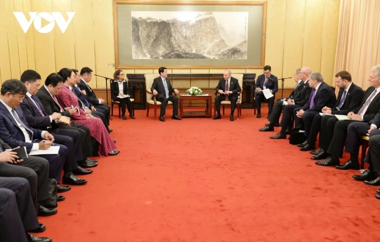 presidents cuong, putin vow stronger vietnam-russia partnership toward 2030 picture 2