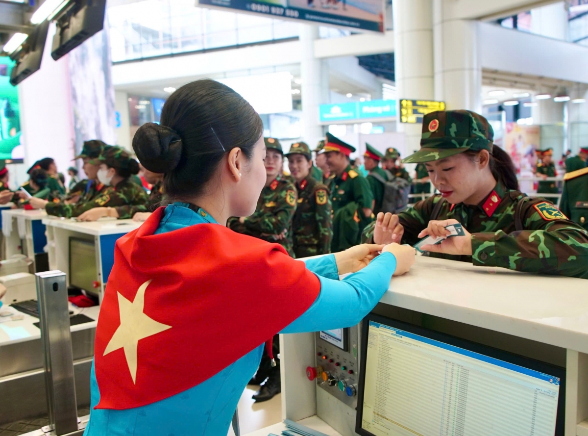 Vietnam Airlines Group mở bán hơn 3,5 triệu vé Tết Nguyên đán 2026