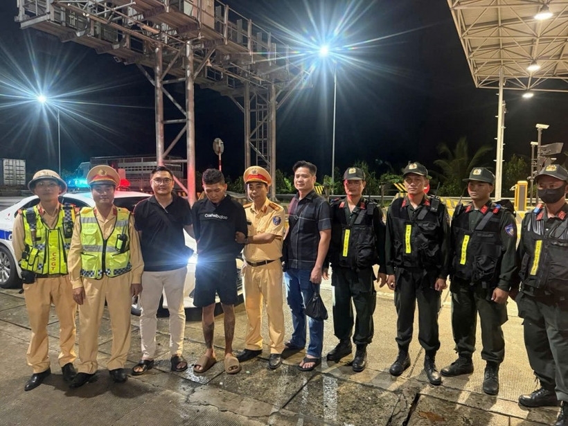 Bắt đối tượng cướp tài sản đang trên đường lẩn trốn