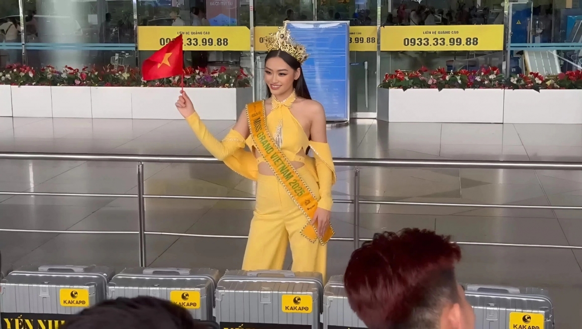 sao viet 30 9 nhan sac lam khanh chi sau khi phau thuat tham my lan thu 10 hinh anh 4
