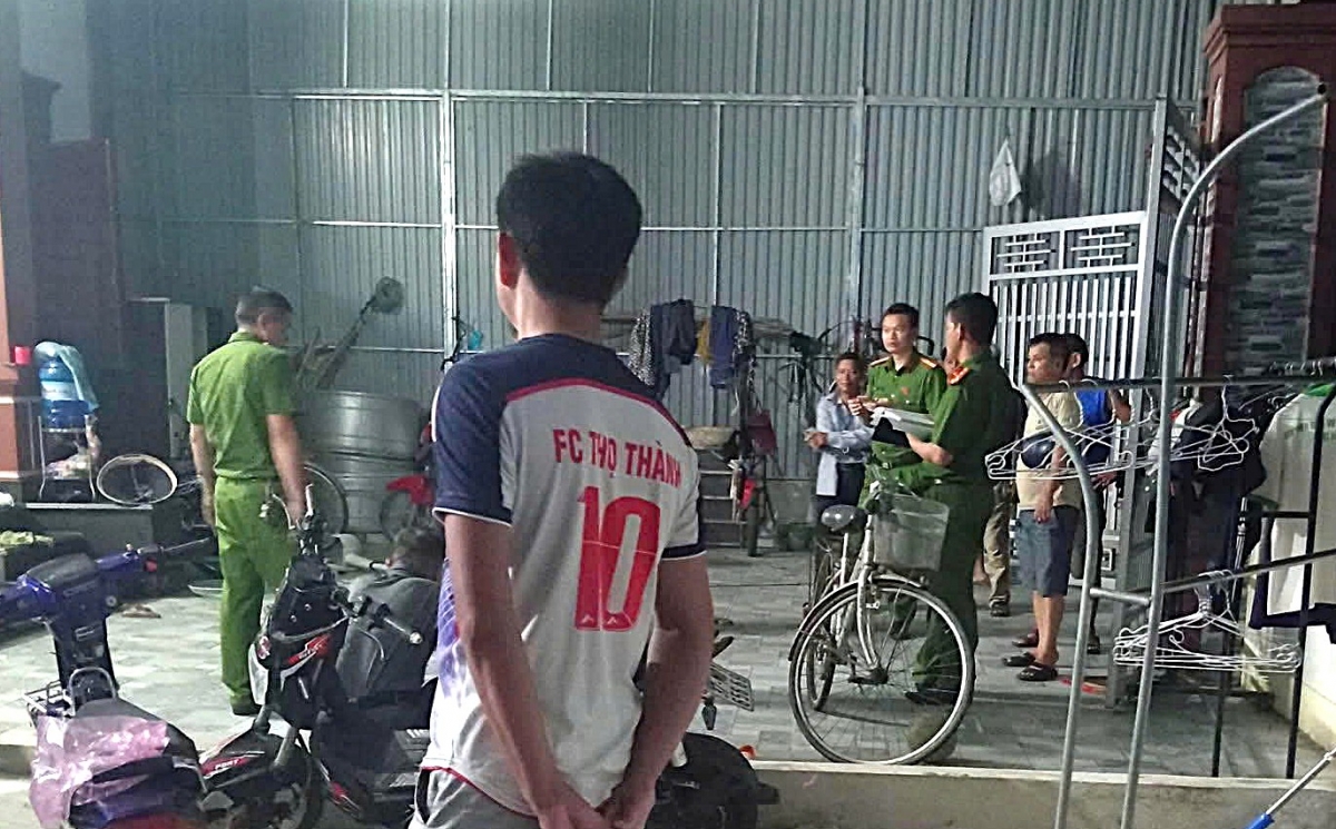 Chồng đâm vợ tử vong khi xảy ra xô xát tại Nghệ An