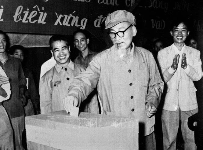 nhan dien cong chuc noi nhung khong lam hinh anh 1