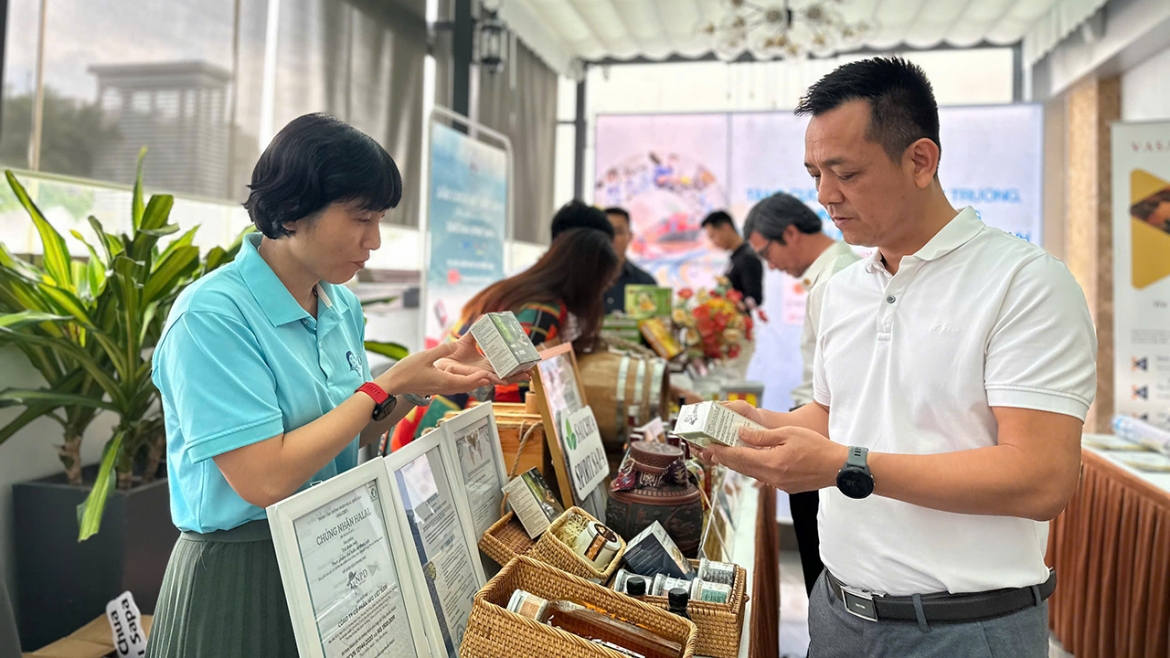 chi khoang 2,5 doanh nghiep viet co kha nang tham gia chuoi cung ung toan cau hinh anh 2
