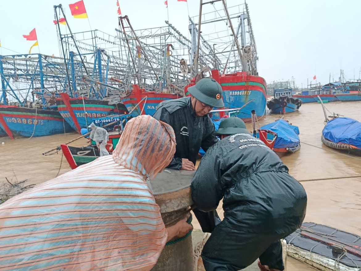 quang tri khong chu quan sau bao hinh anh 2
