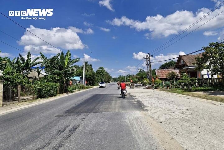 Da nang quoc lo 14e hon 1.800 ty moi tham nhua da bong troc, va chang va dup hinh anh 5