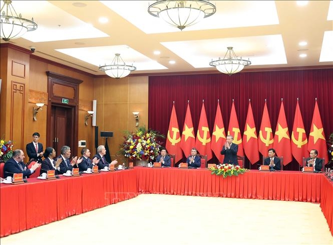 tổng bí thư tô lâm tiếp các trưởng đoàn chính Đảng dự lễ kỉ niệm 80 năm cách mạng tháng 8 hình ảnh 3 tong bi thu to lam tiep cac truong doan chinh Dang du le ki niem 80 nam cach mang thang 8 hinh anh 3