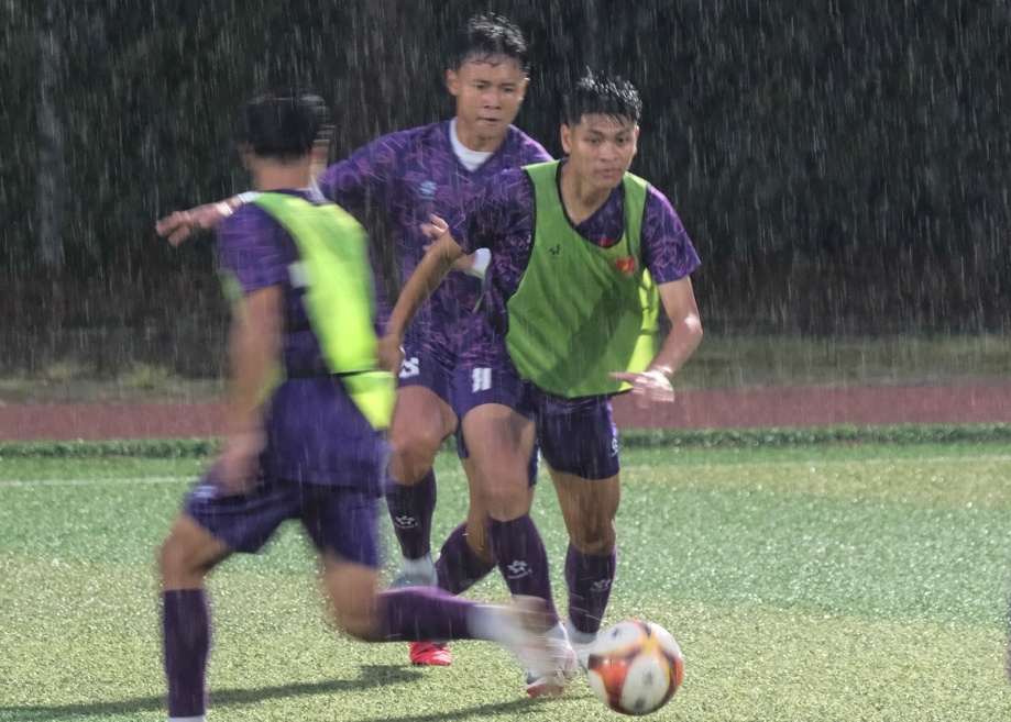 u18 viet nam co khoi dau gian nan tren dat han quoc hinh anh 1