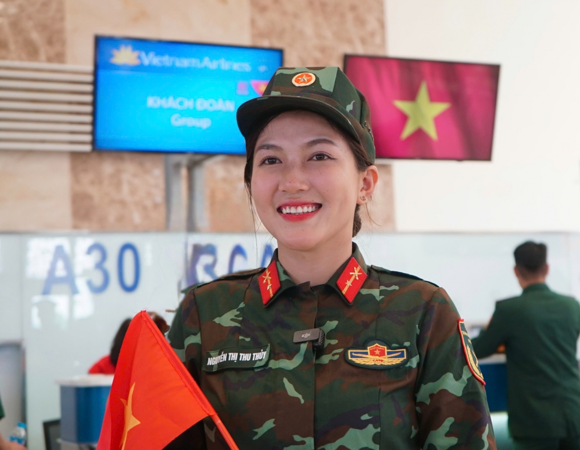 hanh trinh chuyen bay dac biet dua hon 360 chien si lam nhiem vu a80 ve tp.hcm hinh anh 5