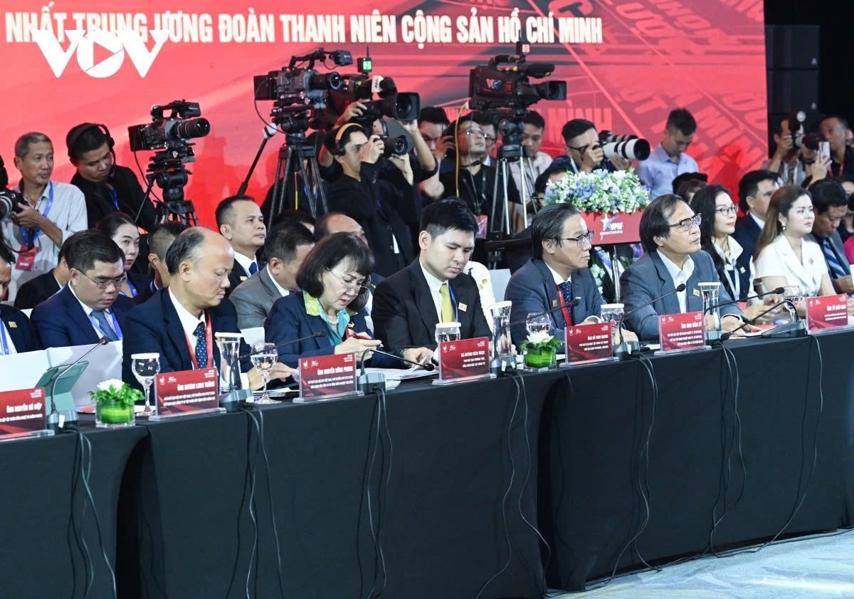 pm urges entrepreneurs to lead innovation and boost national growth picture 2