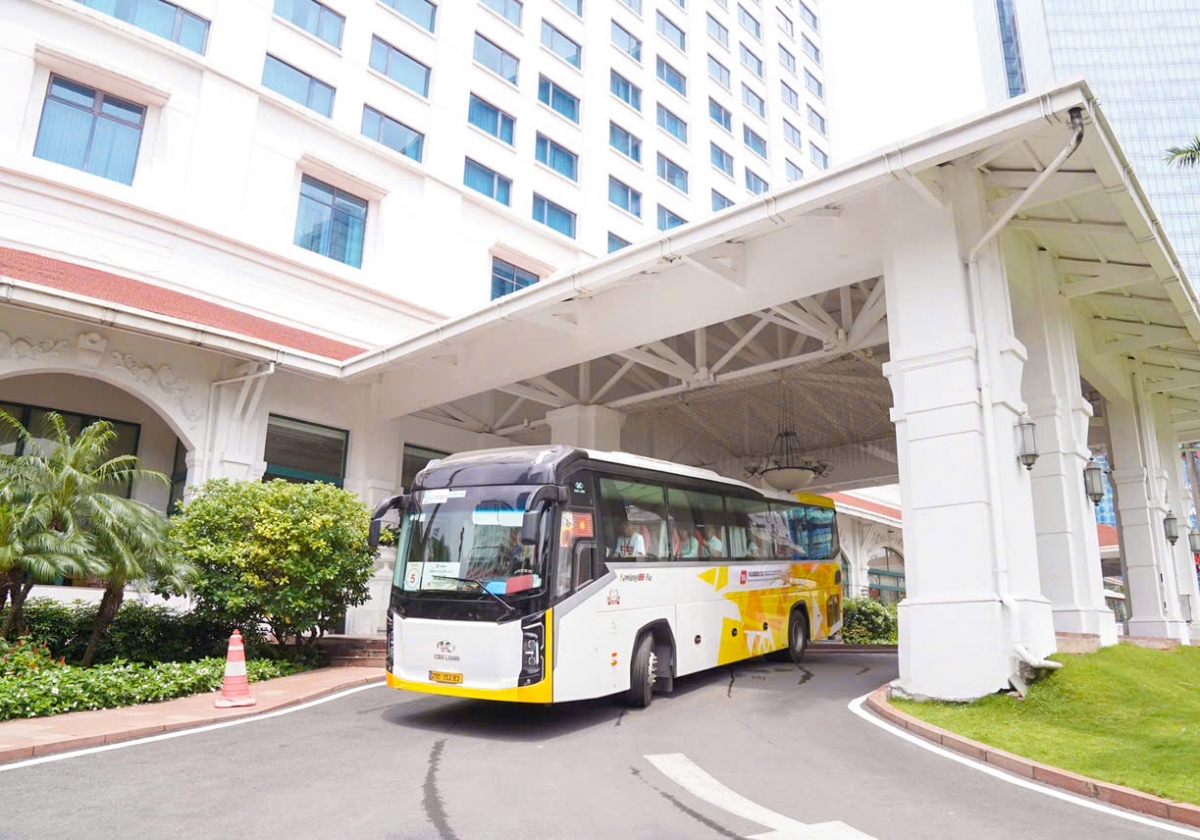 hanoi welcomes a mice tourism group of 1,000 people from china picture 6