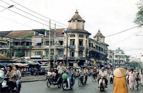 van dung tinh than cach mang thang 8 phat trien kinh te tp.hcm hinh anh 2