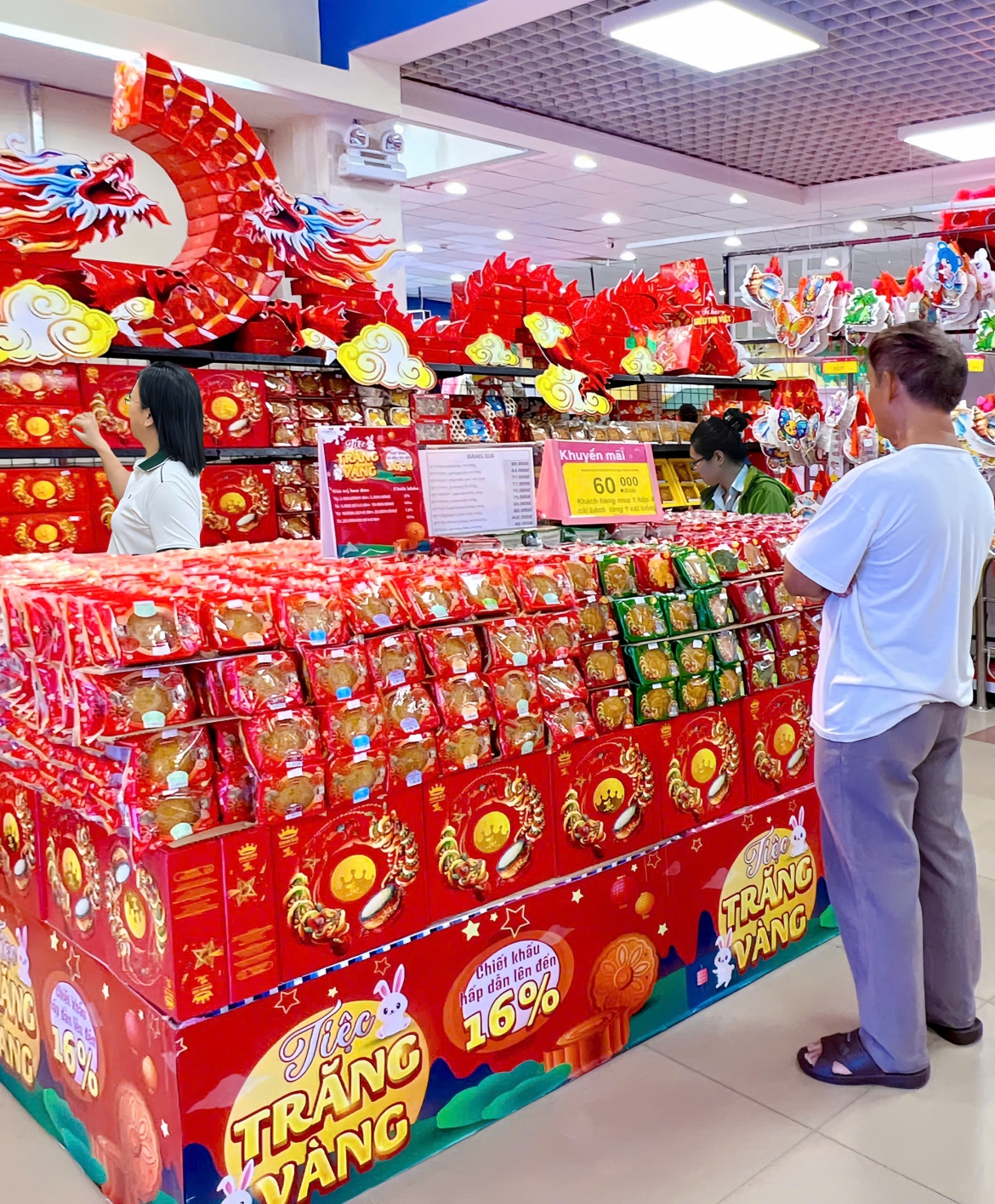 saigon co.op vua giu gia on dinh, vua day manh khuyen mai kich cau voi muc chiet khau cao hinh anh 2