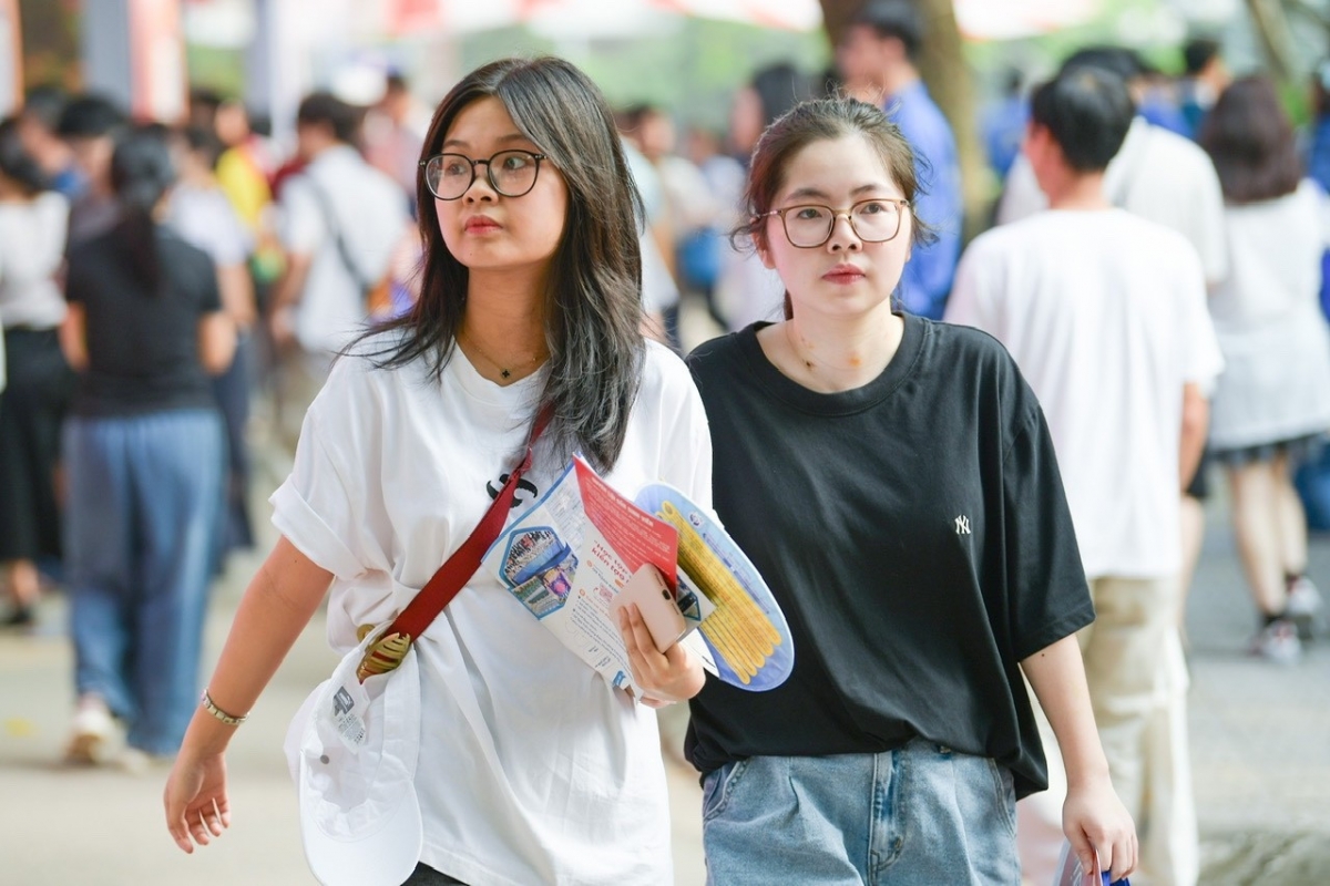 Bộ Giáo dục lấy ý kiến bỏ xét tuyển học bạ