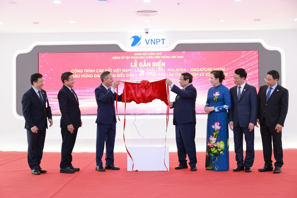 vnpt don nhan danh hieu anh hung lao dong dau an doi moi - tien phong - sang tao hinh anh 4