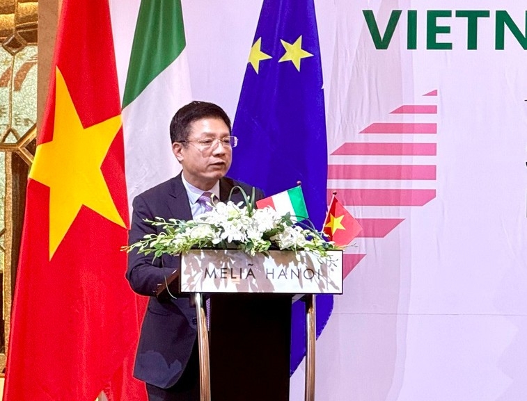 vietnam and italy sign over 10 mous on strategic cooperation in key sectors picture 1 vietnam and italy sign over 10 mous on strategic cooperation in key sectors picture 1