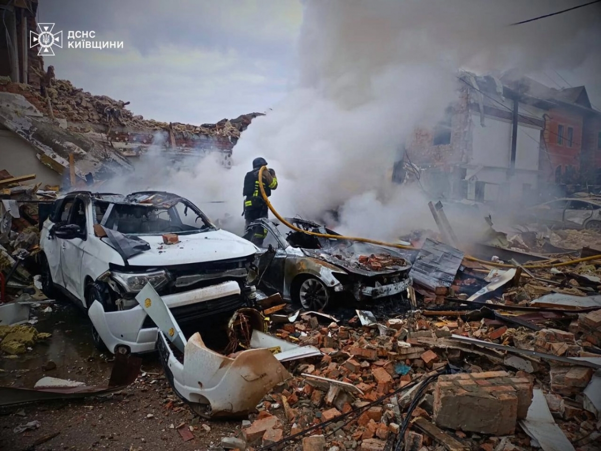 Nga phóng gần 500 UAV và hơn 40 tên lửa tấn công Ukraine