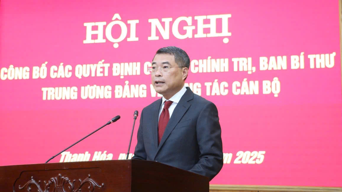 bo chinh tri, ban bi thu chi dinh 2 pho bi thu tinh uy thanh hoa hinh anh 2
