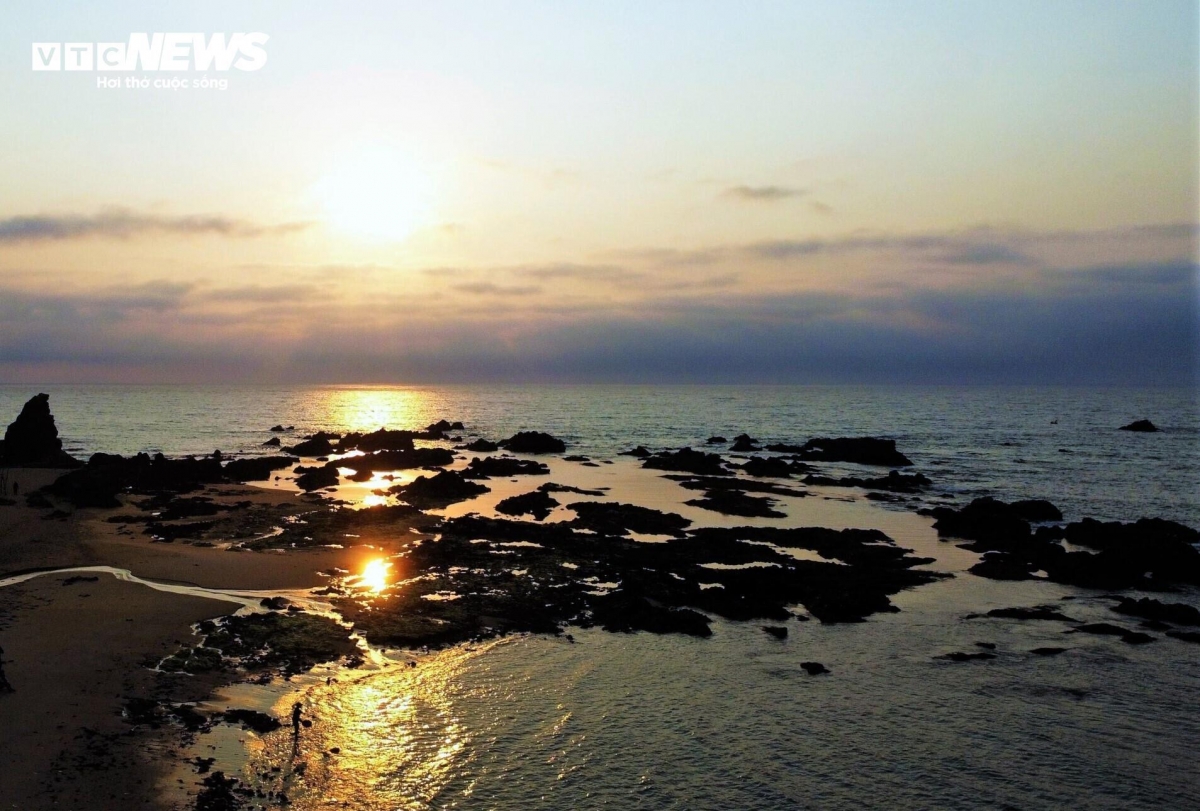 lo dieu fishing village - where nets bloom like flowers on the sea picture 10