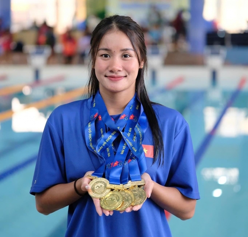 first three medals for vietnam at 2025 asian aquatics championships picture 1