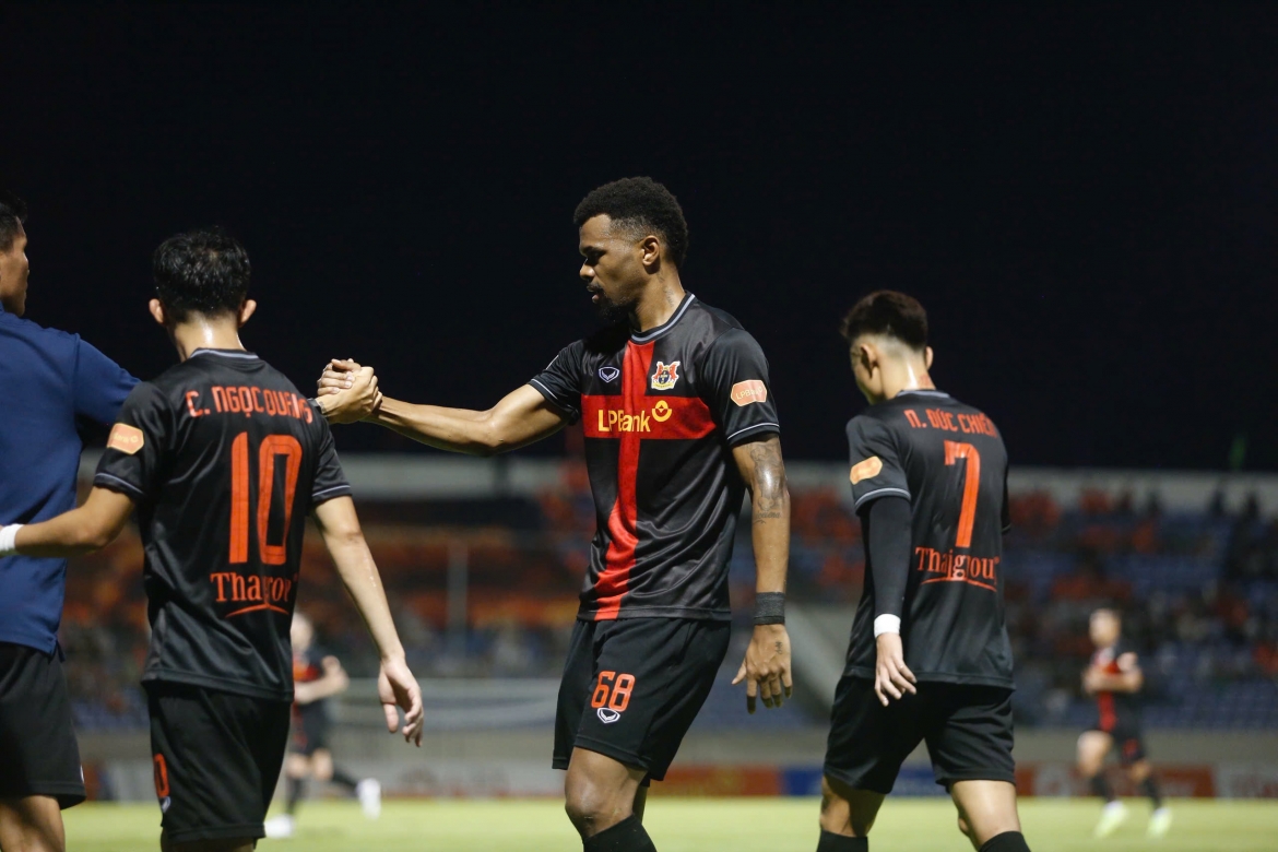 nhan dinh ninh binh vs nam Dinh nong bong derby kieu moi o v-league hinh anh 2