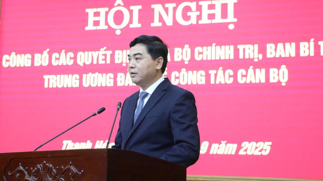 bo chinh tri, ban bi thu chi dinh 2 pho bi thu tinh uy thanh hoa hinh anh 3