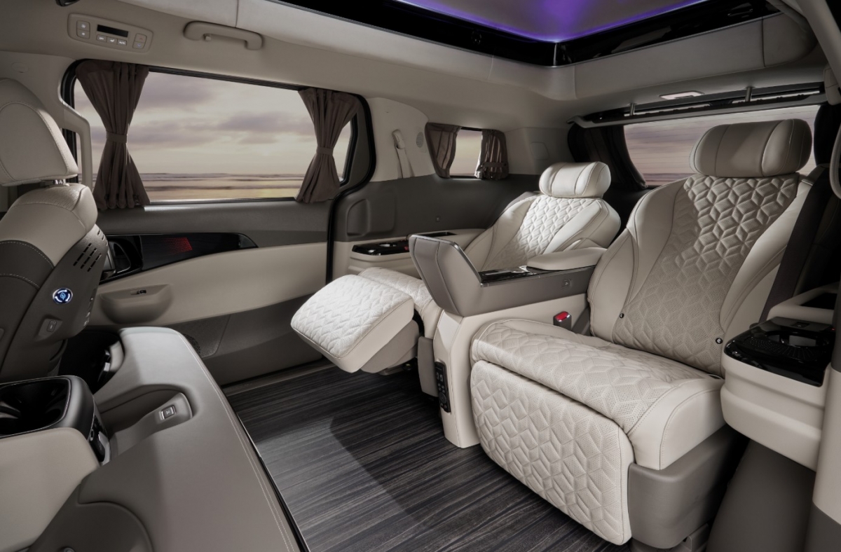 chi tiet phien ban hang sang cua kia carnival hi-limousine 2026 hinh anh 2