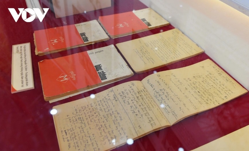 rare diplomatic documents featured at exhibition marking 80 years of national achievements picture 3 rare diplomatic documents featured at exhibition marking 80 years of national achievements picture 3