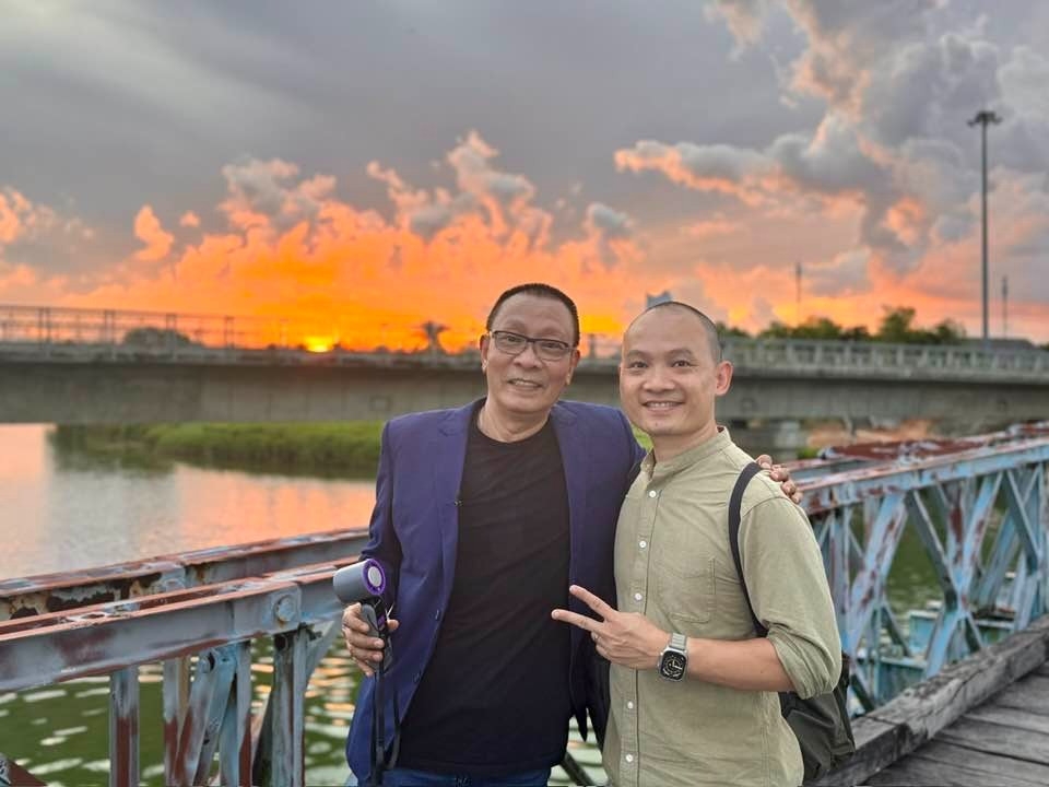 sao viet 20 9 lan phuong tro lai doan phim sau ly hon chong tay hinh anh 4