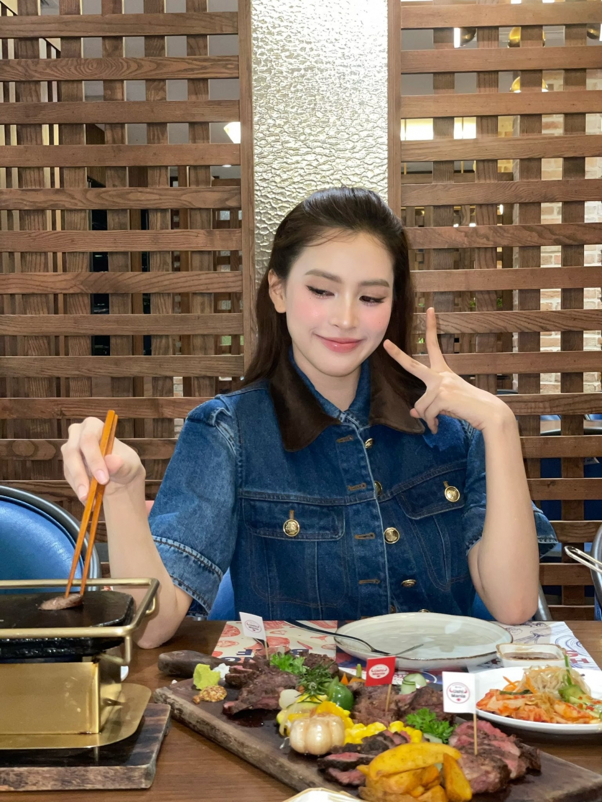 sao viet 18 9 lan phuong chinh thuc ly hon, gianh quyen nuoi 2 con hinh anh 4