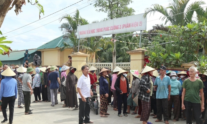 Sở GD & ĐT Nghệ An đề nghị tạm dừng sáp nhập điểm trường tại xã Thiên Nhẫn