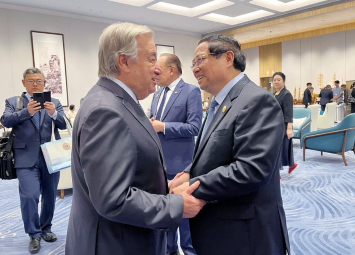 pm meets leaders of countries, int l organisations on sidelines of sco summit picture 2 pm meets leaders of countries, int l organisations on sidelines of sco summit picture 2