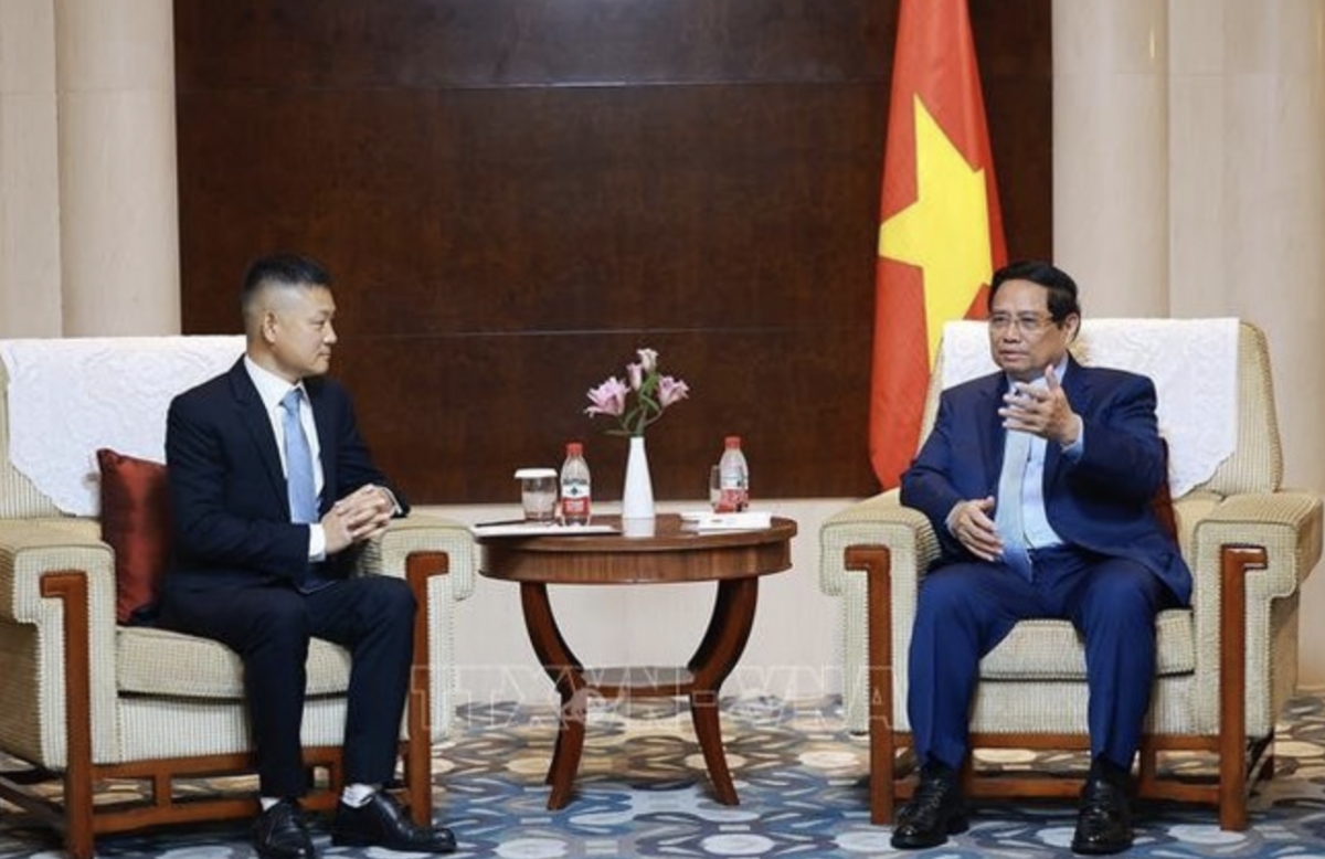 vietnamese pm pham minh chinh works with leaders of leading chinese groups in tianjin picture 3 vietnamese pm pham minh chinh works with leaders of leading chinese groups in tianjin picture 3