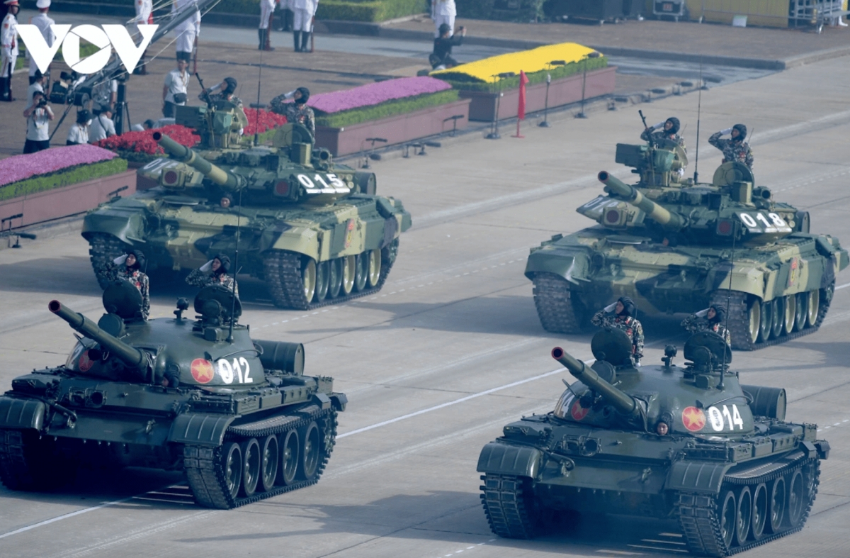 vietnamese military hardware at state-level parade on national day picture 2 vietnamese military hardware at state-level parade on national day picture 2