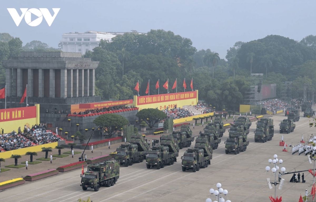 vietnamese military hardware at state-level parade on national day picture 3 vietnamese military hardware at state-level parade on national day picture 3