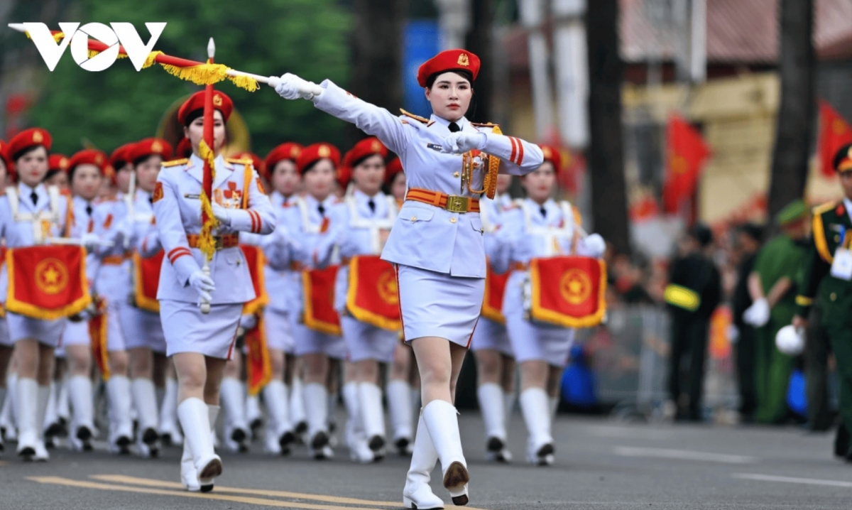 women take the spotlight in vietnam s national day parade picture 2 women take the spotlight in vietnam s national day parade picture 2