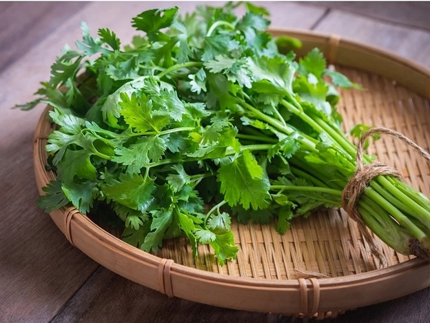 loai rau re bac nhat cho viet, an vao bo tu trong ra ngoai lai it nguoi biet hinh anh 1