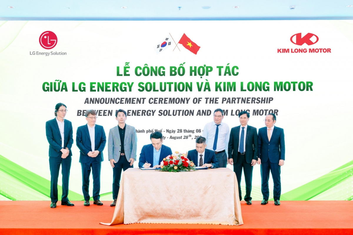 Kim Long Motor Huế và LG Energy Solution hợp tác sản xuất pin ô tô điện thế hệ mới